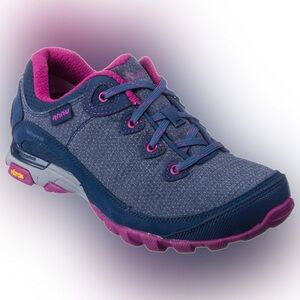 Ahnu by Teva Women’s Waterproof Hiking Shoes | Approx. Size 9-9.5 | Vibram Sole